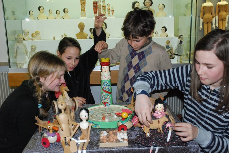 Alte Spiele - neu entdeckt Alte Spiele - neu entdeckt